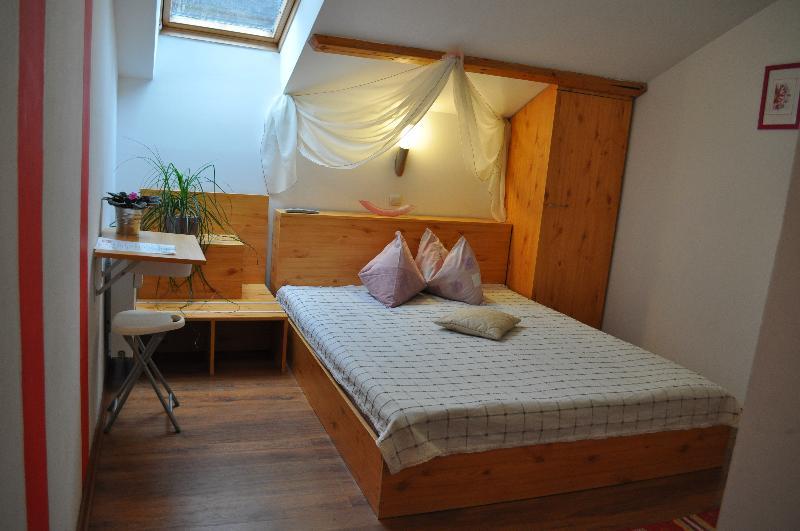 Bistro-Pension La Teleferic Sinaia Zewnętrze zdjęcie